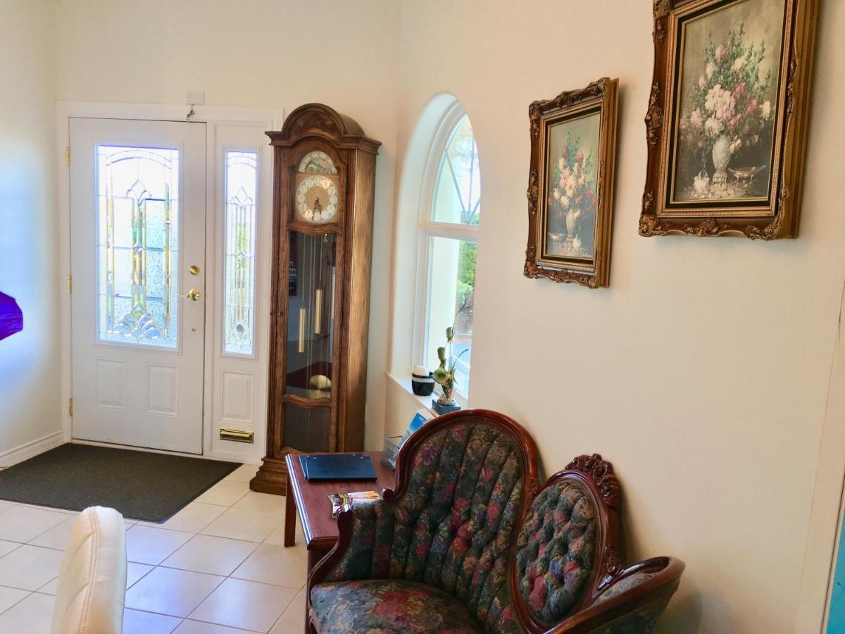 Casa Grande Inn Qualicum Beach Kültér fotó