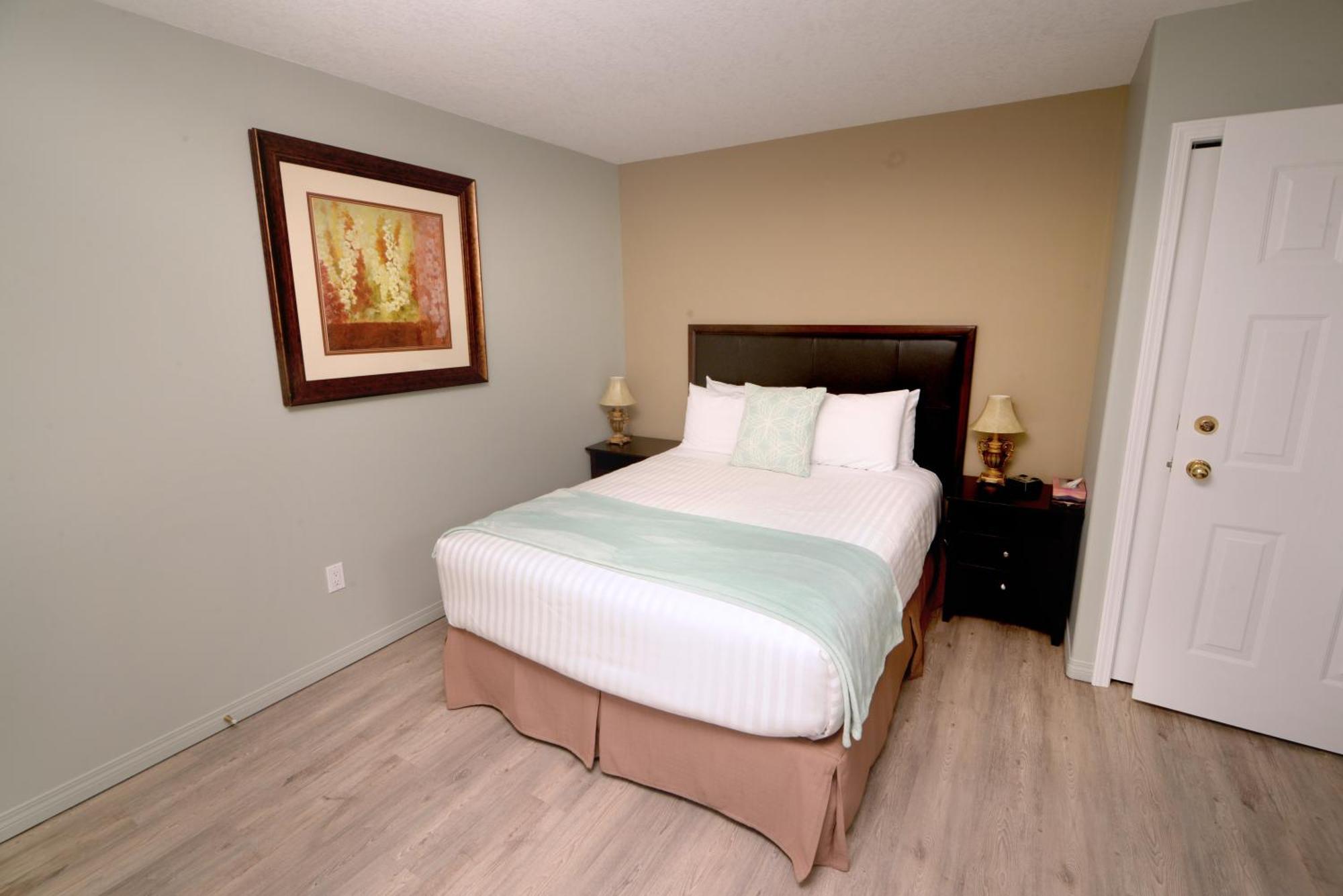 Casa Grande Inn Qualicum Beach Kültér fotó