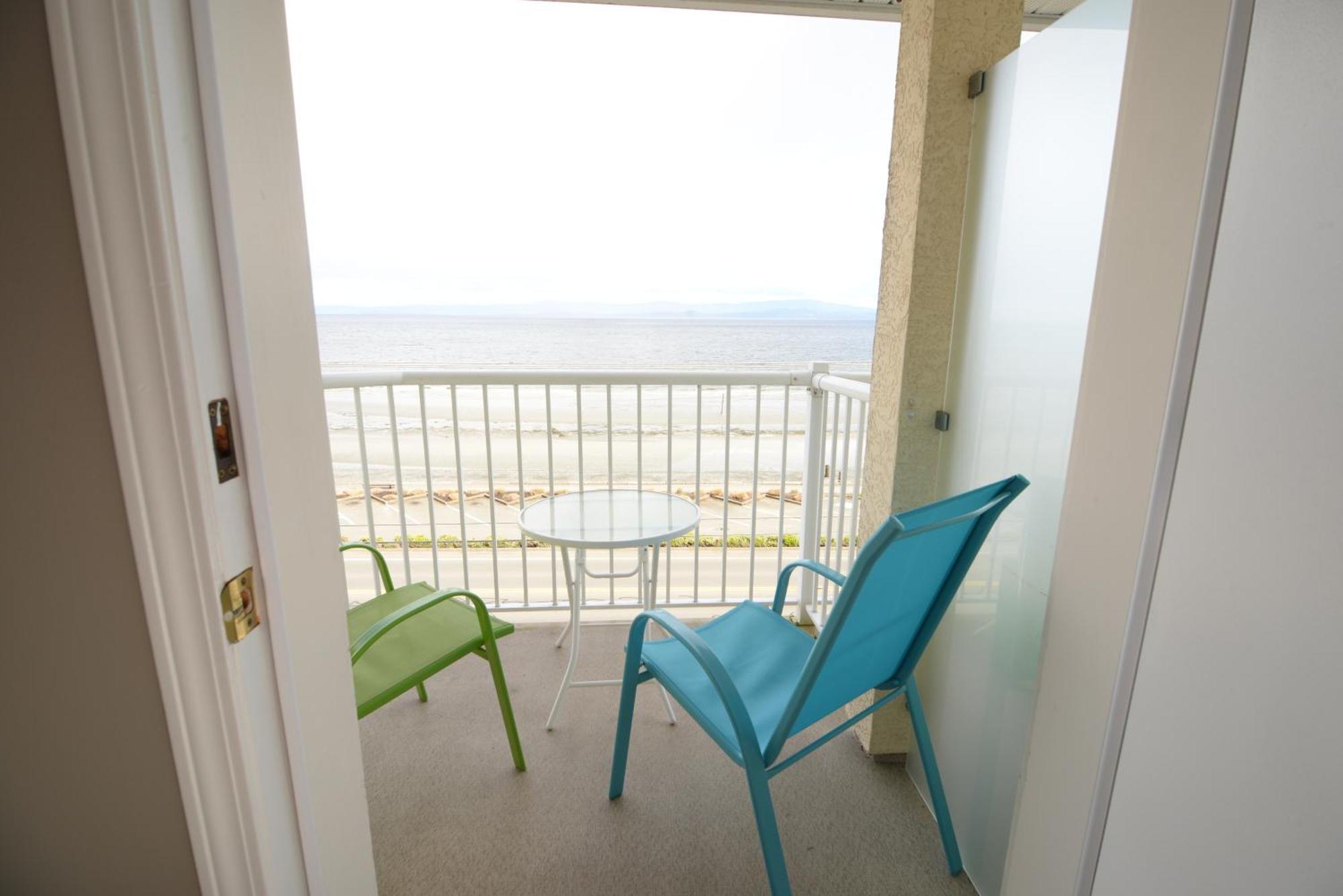 Casa Grande Inn Qualicum Beach Kültér fotó