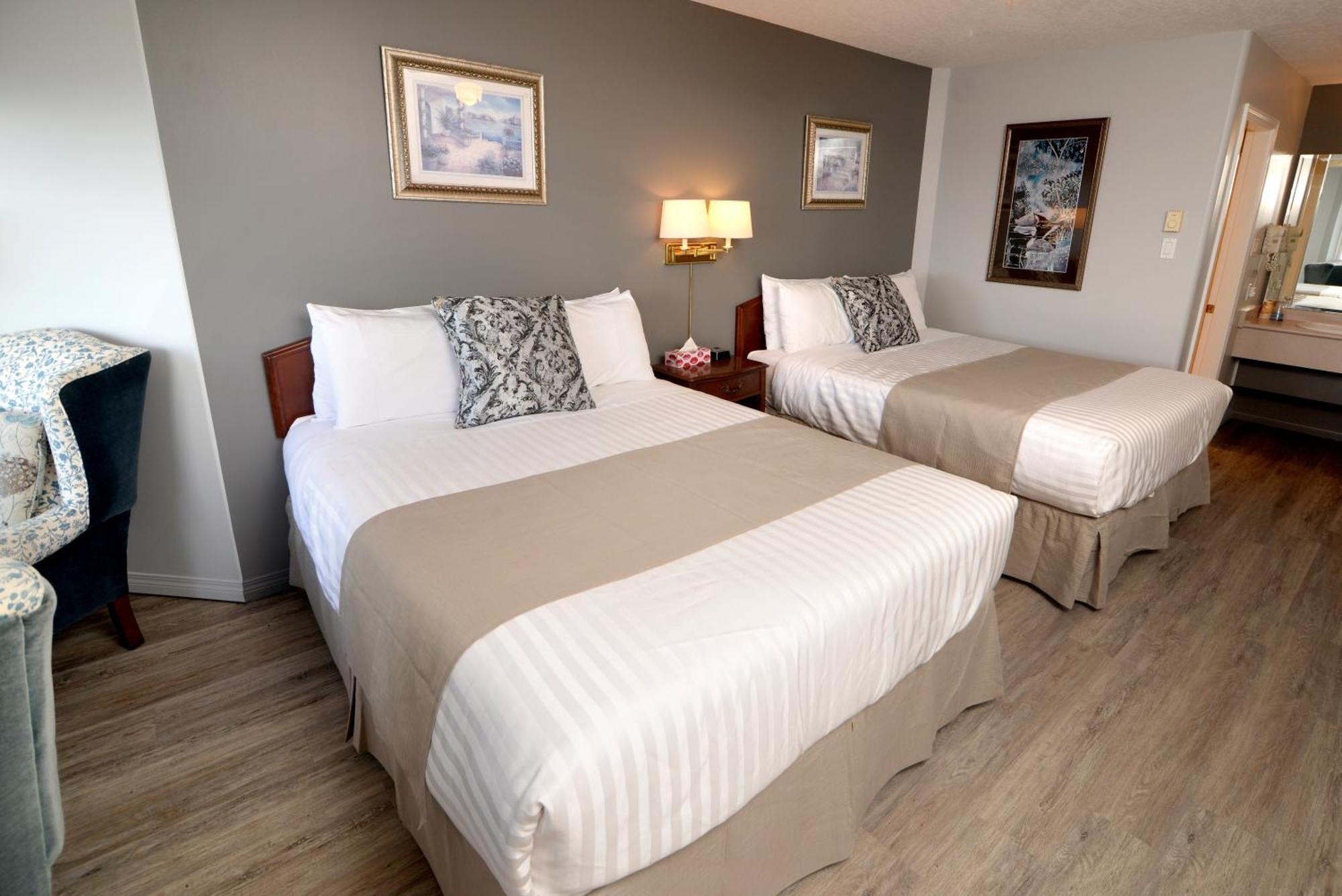 Casa Grande Inn Qualicum Beach Kültér fotó